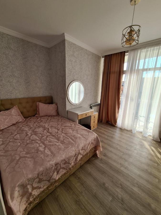 Batumi Apartment Bagian luar foto